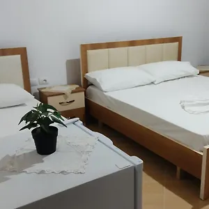 Appartement Dino, Gjirokastër