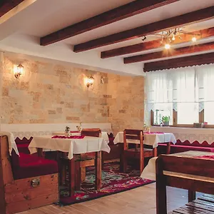  Albergue Friends' &