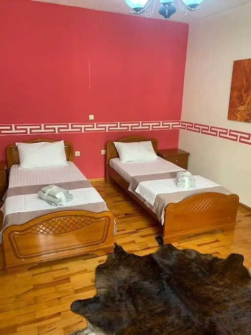 Christina'S House With 2 Bedrooms And Free Parking Gjirokastër Villa